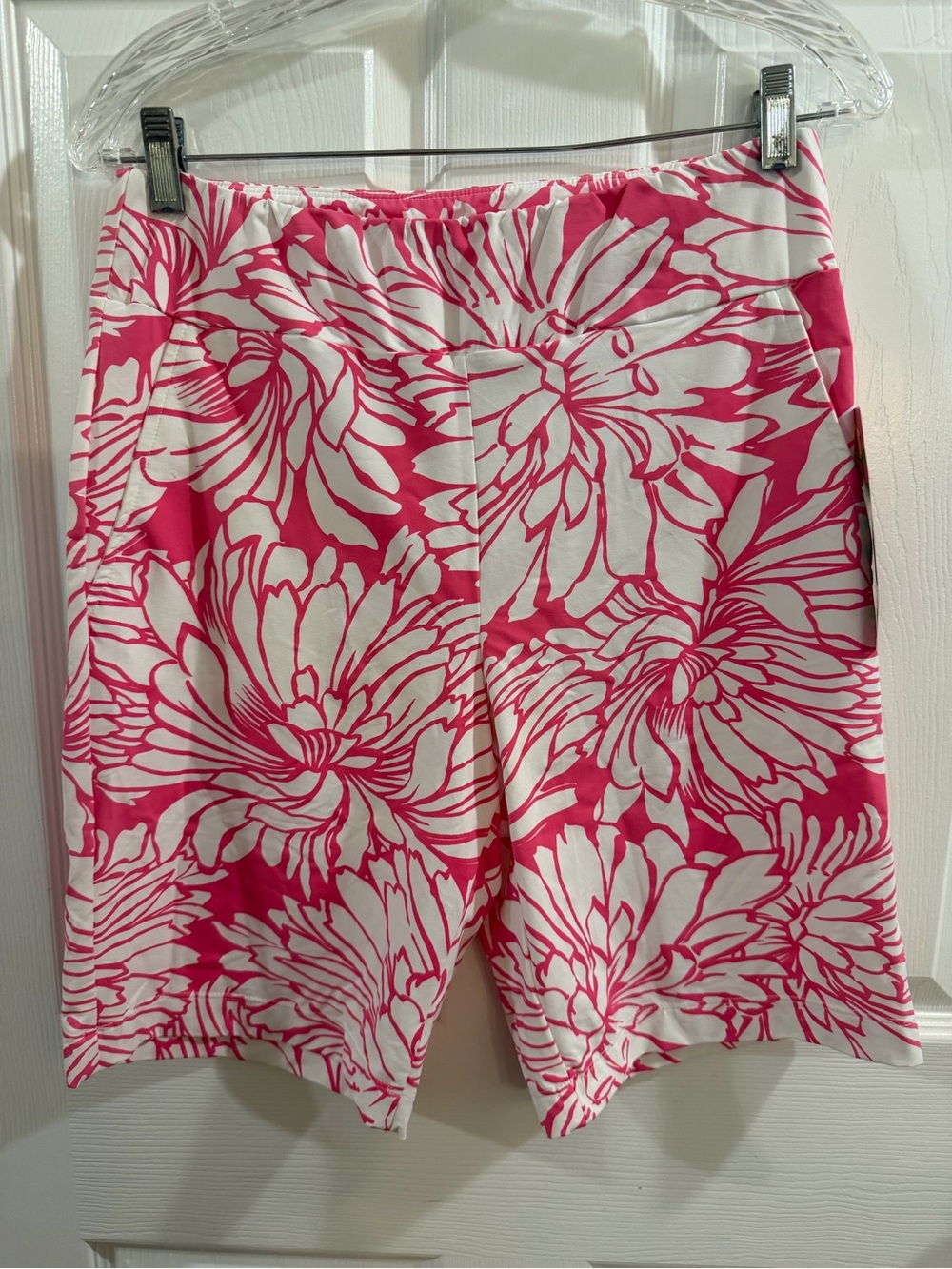 Katherine Way White and Pink Floral Pull-On Bermuda Shorts